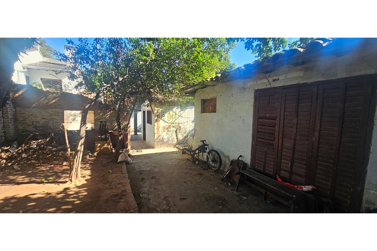 Land for sale in Recoleta, Asunción