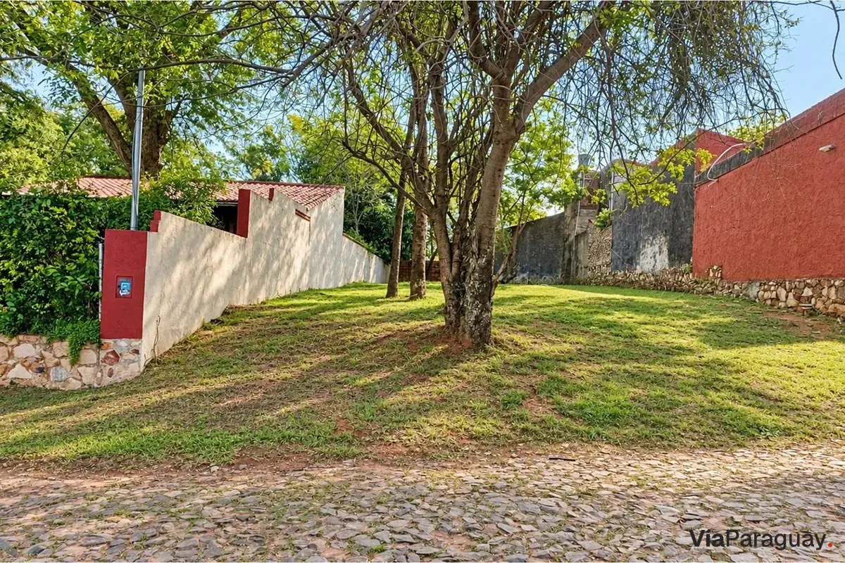 Terreno en venta en San Antonio, Lambaré