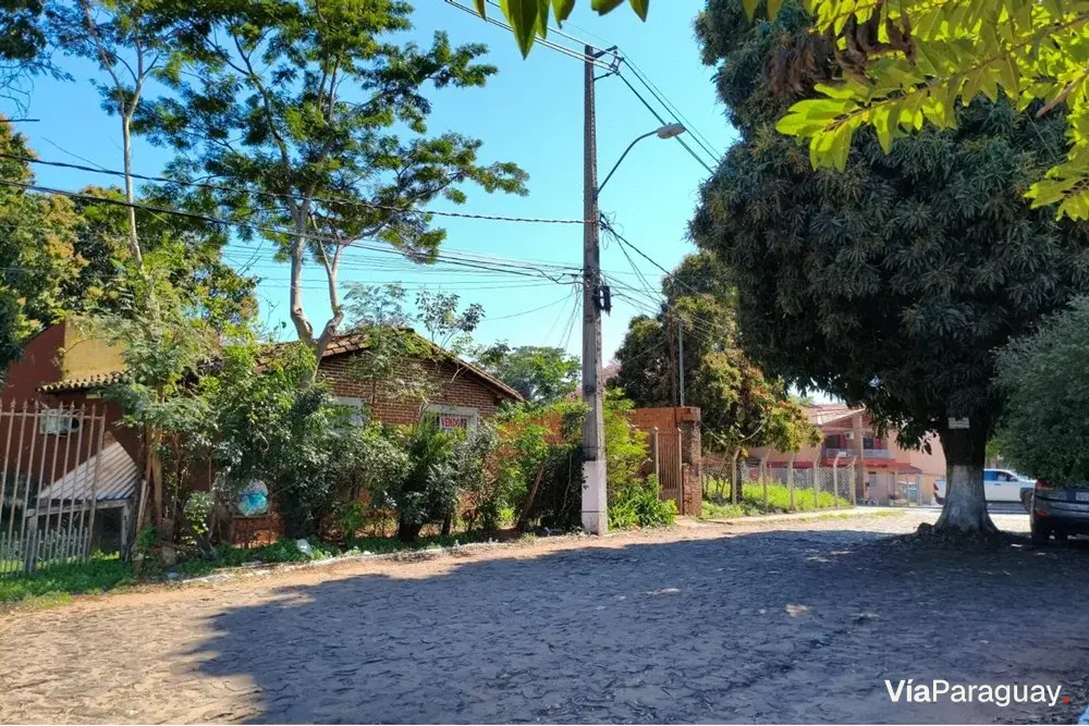 Terreno à venda em San Antonio, Lambaré