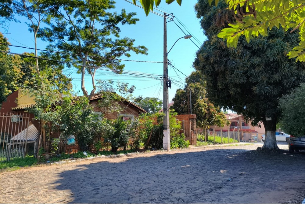 Terreno à venda em San Antonio, Lambaré