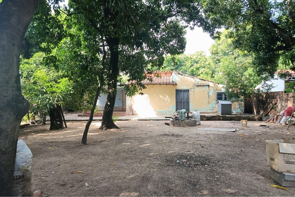 Terreno à venda em San Blas, Assunção