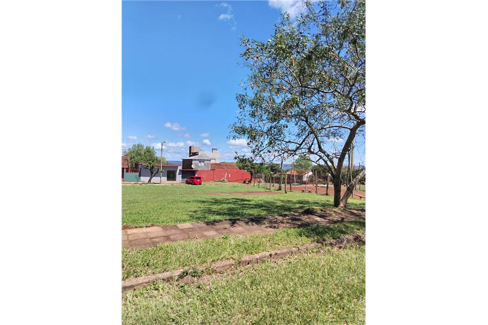 Terreno en venta en San Isidro, Encarnación
