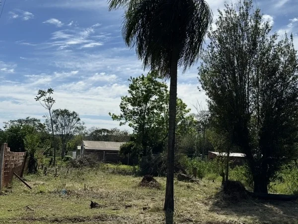 Terreno à venda em San Isidro, Encarnação — 518 m²