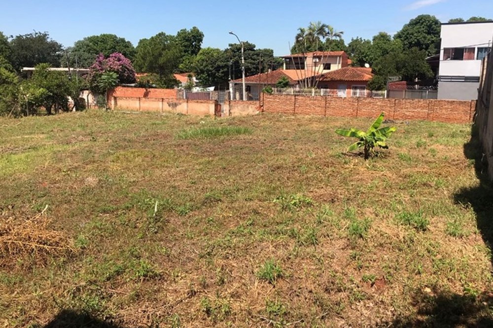 Terreno à venda em San Isidro, Lambaré