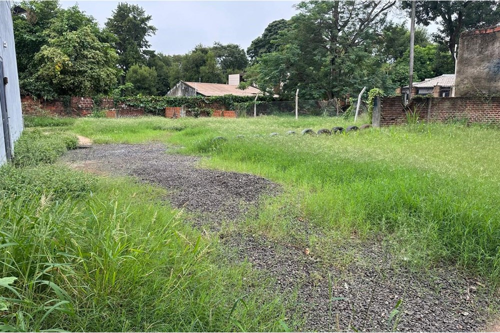 Terreno à venda em San Pedro, Encarnação