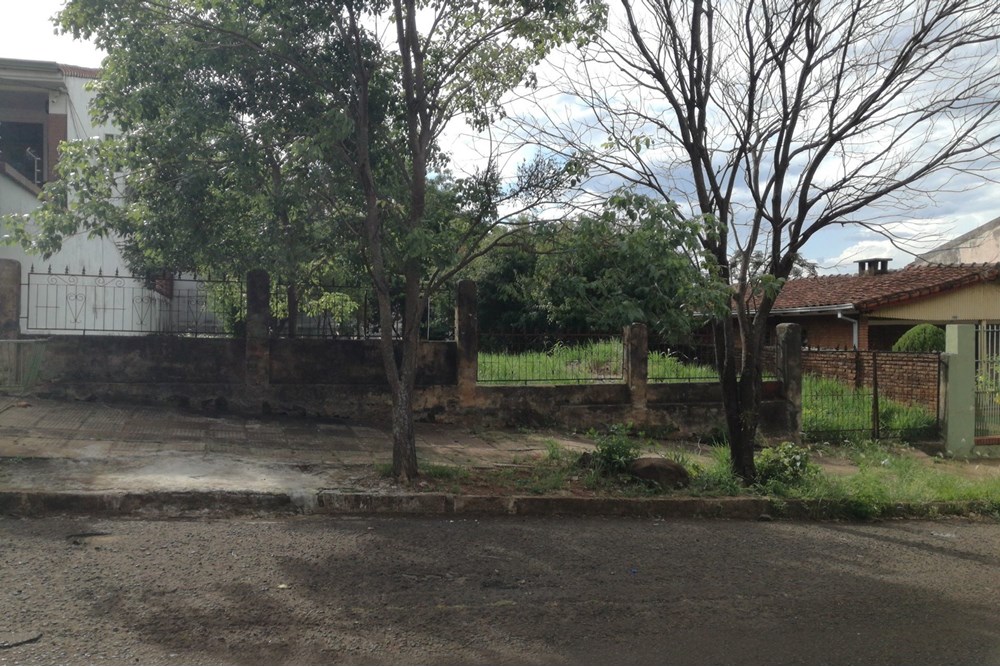 Terreno à venda em San Roque, Encarnación