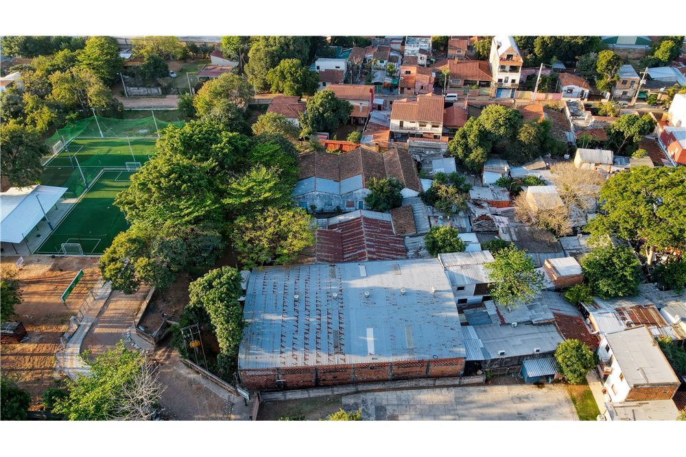 Land for sale in San Vicente, Asunción