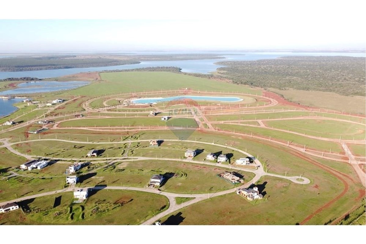 Terreno en venta en Santa Elena Country & Marina Club