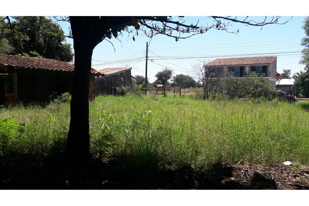 Terreno à venda em Santa Lucía, Limpio