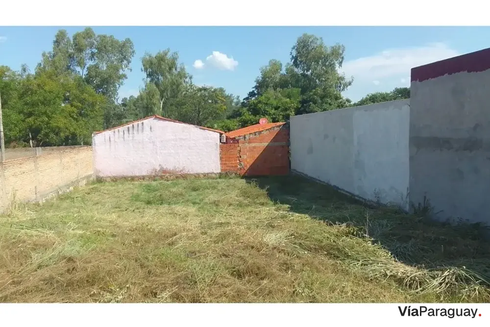 Terreno à venda em Santa Lucía, Limpio