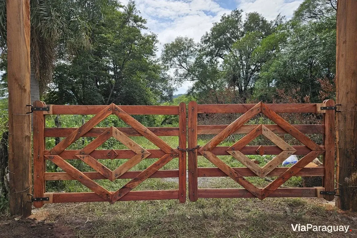 Land for sale in Sapucai, Paraguarí