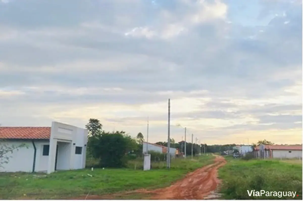 Terreno à venda em Tarumandy, Luque