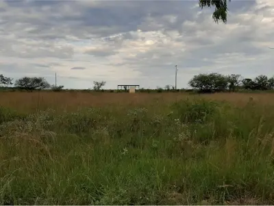 Terreno à venda em Tupasy 'Rape Itacua, Encarnación