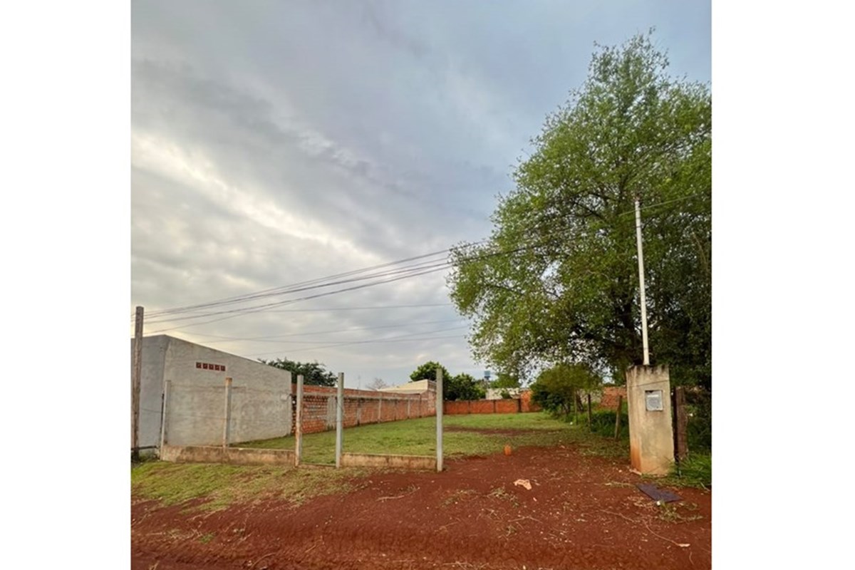 Terreno à venda em Villa Deportiva, Hernandarias