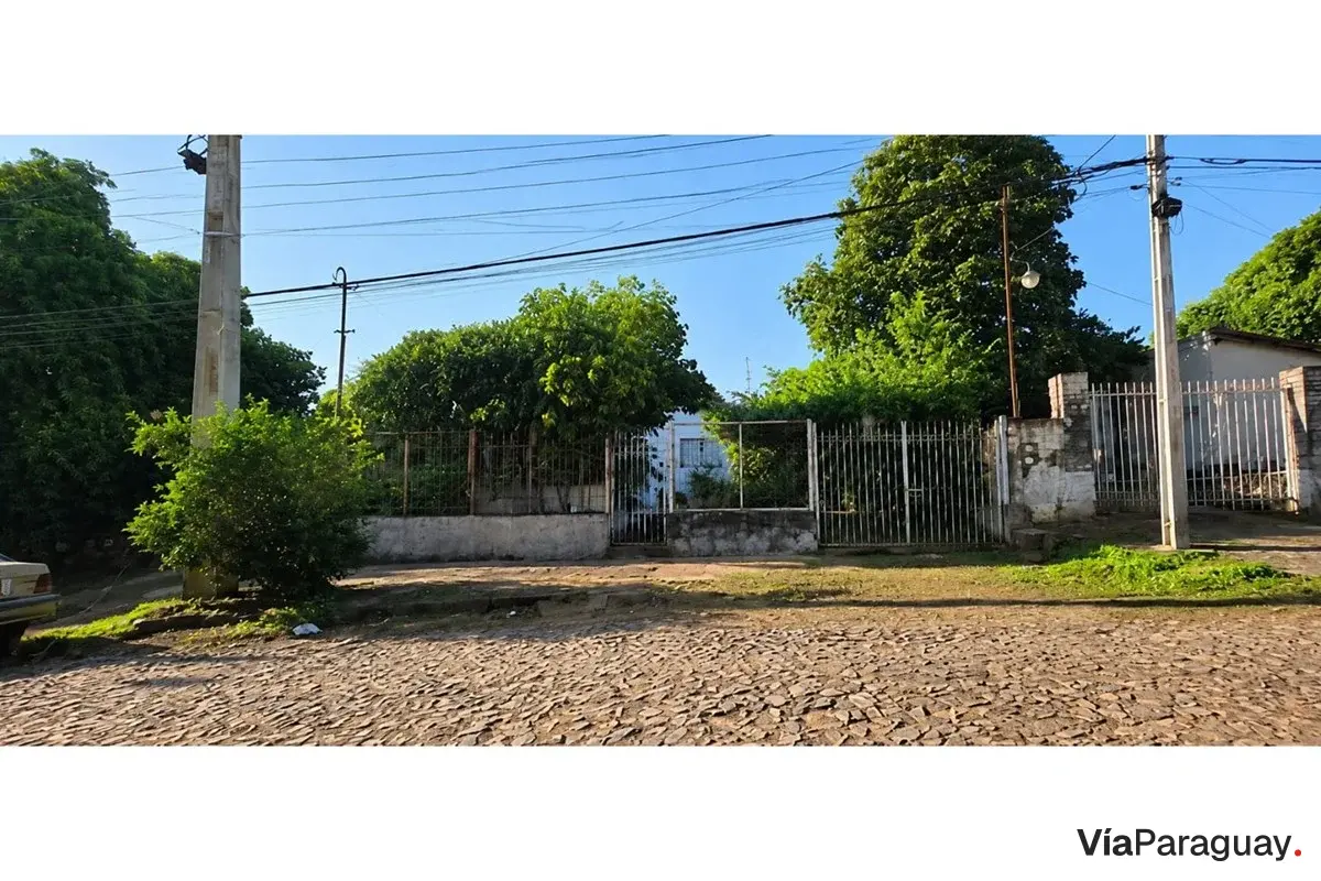 Terreno à venda em Villa Elisa, Central