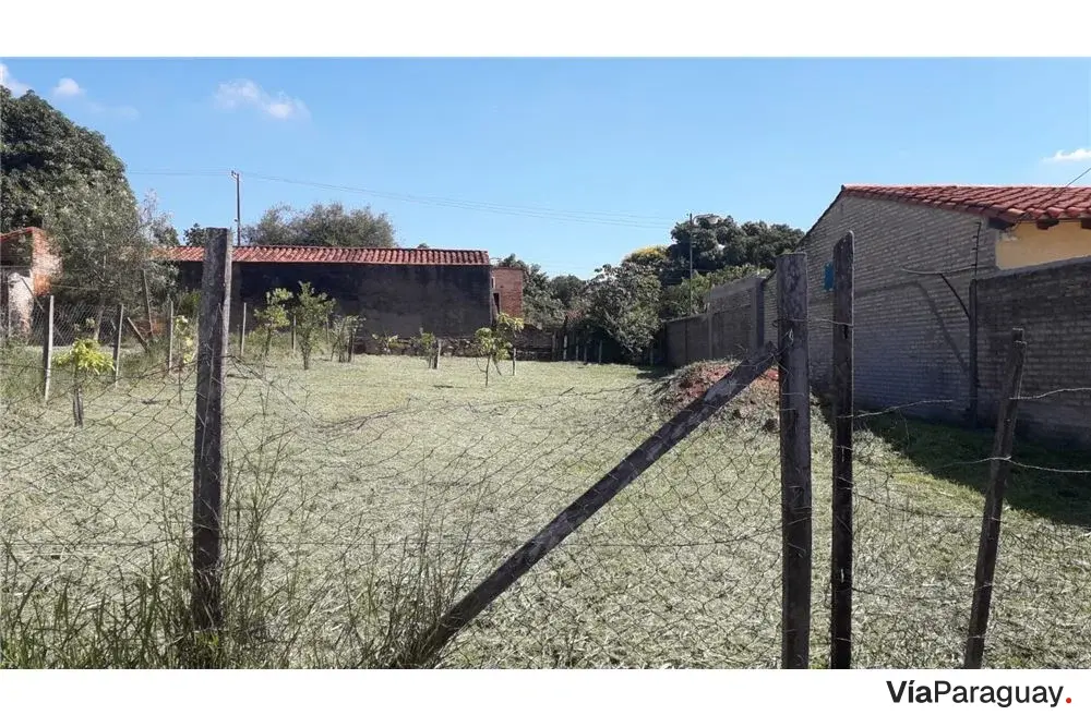Terreno à venda em Villa Elisa, Central