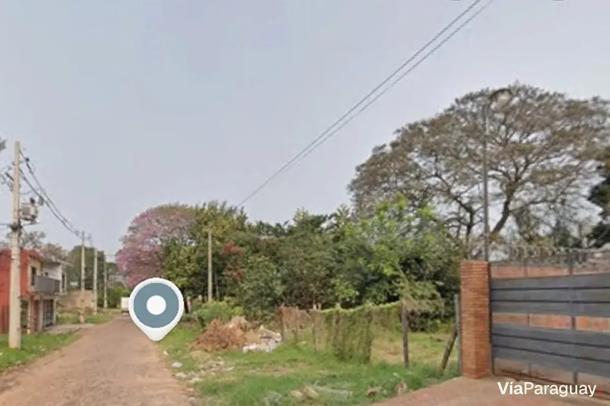 Terreno à venda em Villa Laurelty, San Lorenzo
