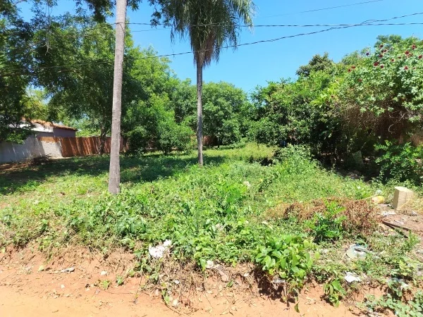Terreno à venda em Villa Madrid, Limpio — 407 m², acesso à Rota 3