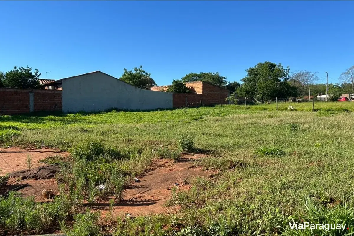 Terreno en venta en Villa Militar, Capiatá
