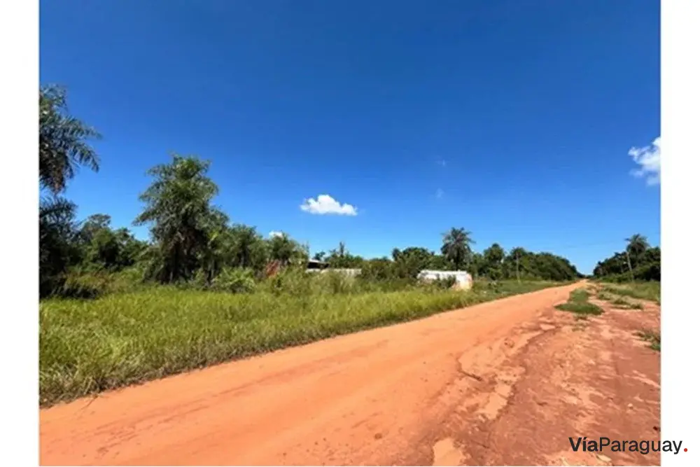 Terreno à venda em Villeta, 420 m²