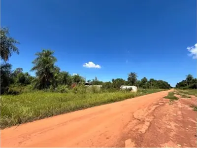 Terreno à venda em Villeta, 420 m²