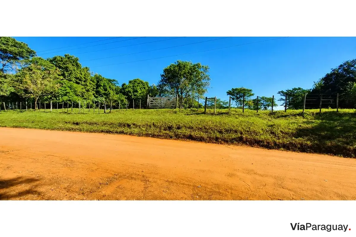 Terreno en venta en Yaguarón, Paraguarí