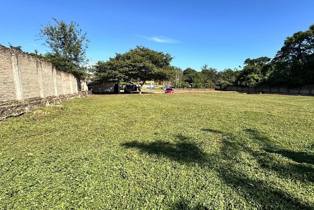 Terreno en venta en Ycuá Duré, Luque