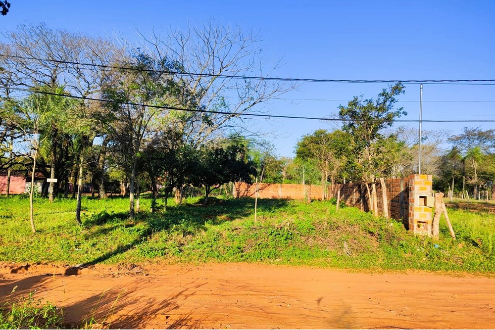 Terreno en venta en Ycuá Duré, Luque