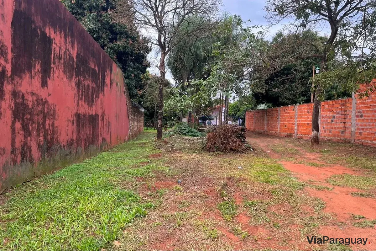 Terreno à venda em Ycuá Duré, Luque
