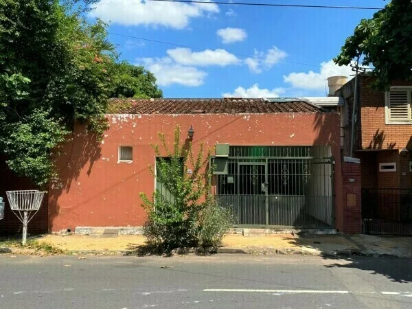 Terreno à venda em Ycua Sati, Assunção | 320 m²