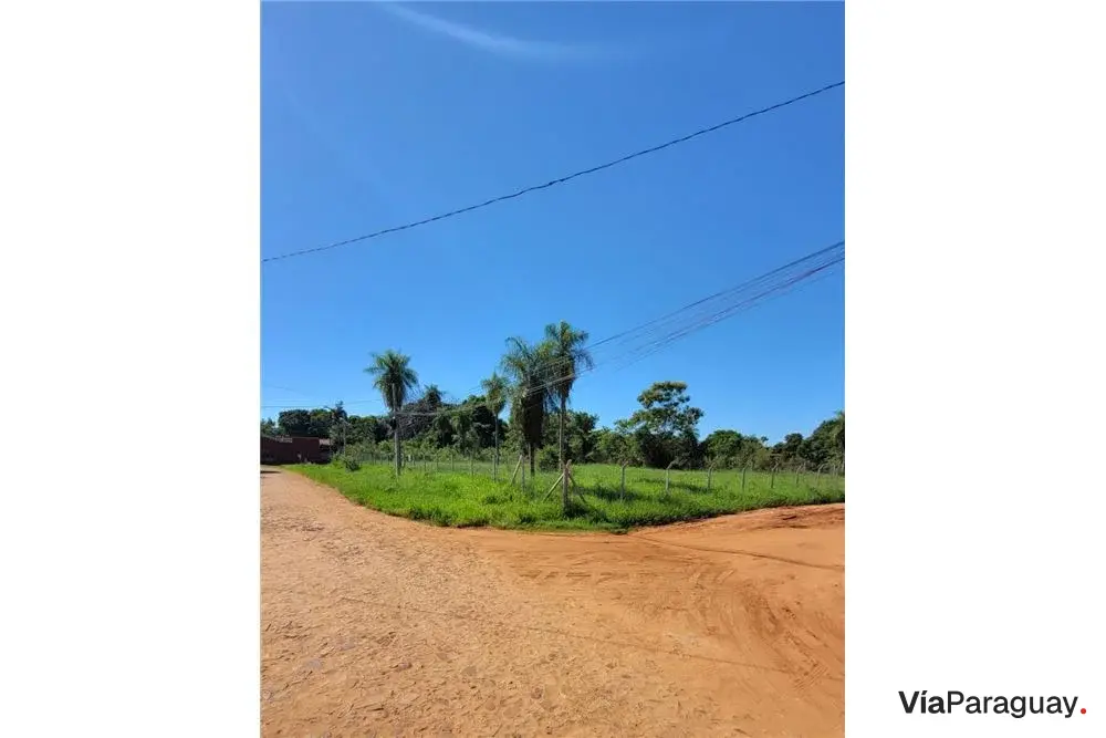 Terreno à venda em Ykua Karanda'y, Luque