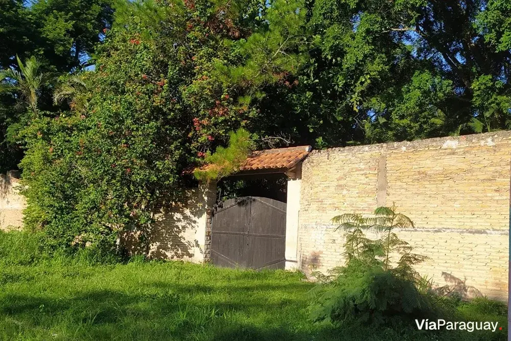 Land for sale in Ypacaraí, Central