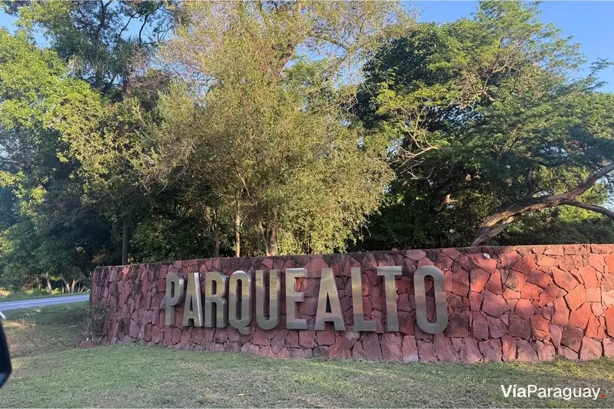Terreno à venda em Ypacaraí, Central