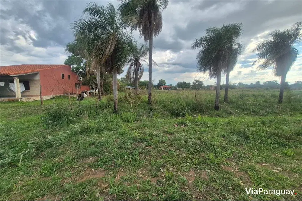 Terreno à venda em Ypacaraí, região de Pedrozo