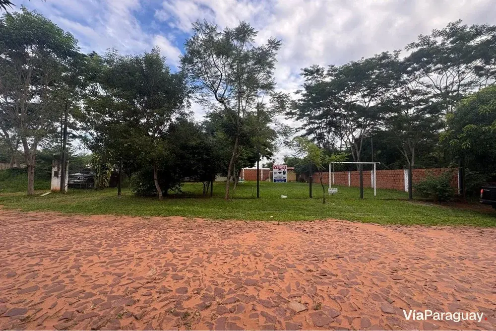 Terreno à venda em Ypané, Central