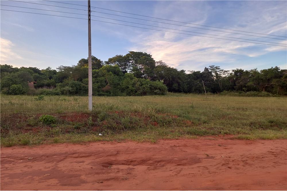 Terreno à venda em Ypané, Central