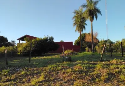 Terreno à venda em Ypané, região de Luisito