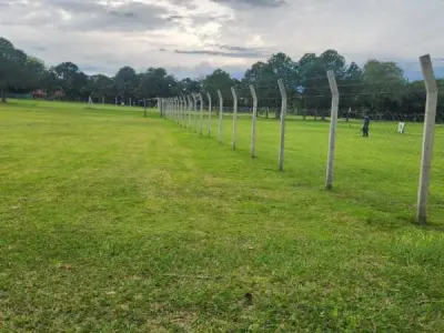 Terreno à venda na zona do Yacht Club, Lambaré