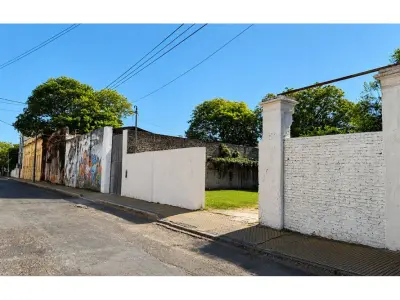 Terreno en venta junto al Centro Cultural Paraguayo Americano