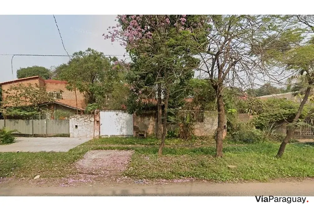 Terreno en venta sobre Av. Nanawa, Laurelty, Luque