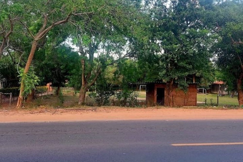 Terreno en venta sobre Ruta en Piquete Cué, Limpio