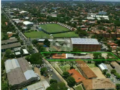 Terreno industrial de 3.191 m² en venta en Las Mercedes, Asunción