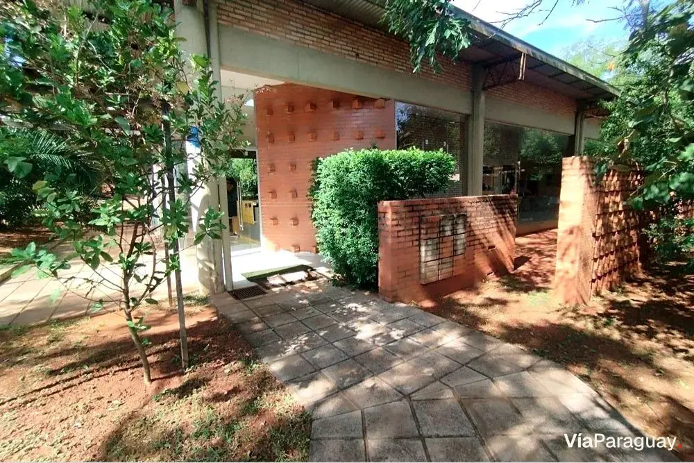 Terreno industrial en venta con depósito en Capiatá