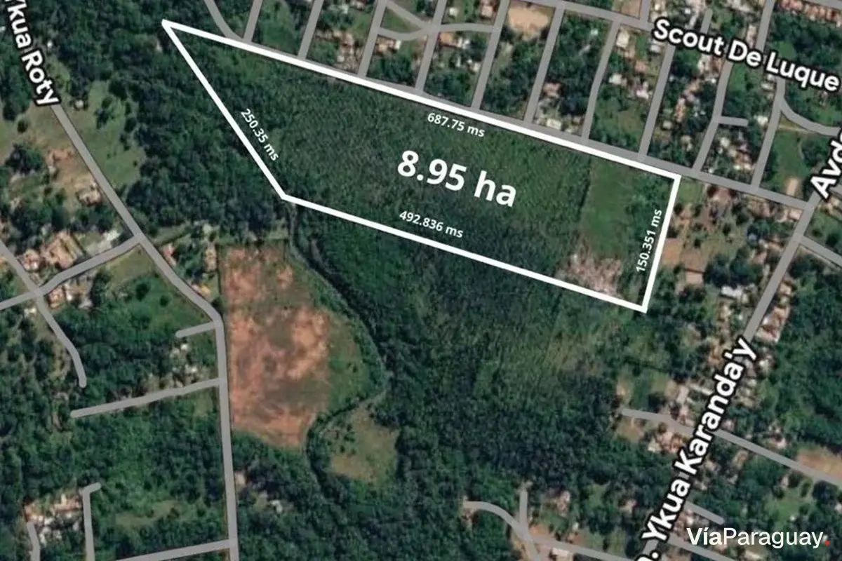 Terreno industrial à venda em Luque, 8,9 hectares