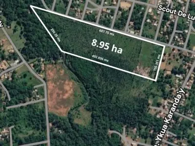 Terreno industrial à venda em Luque, 8,9 hectares
