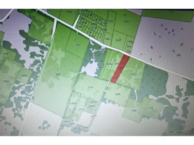Residential land for sale in Emboscada, Cordillera 1