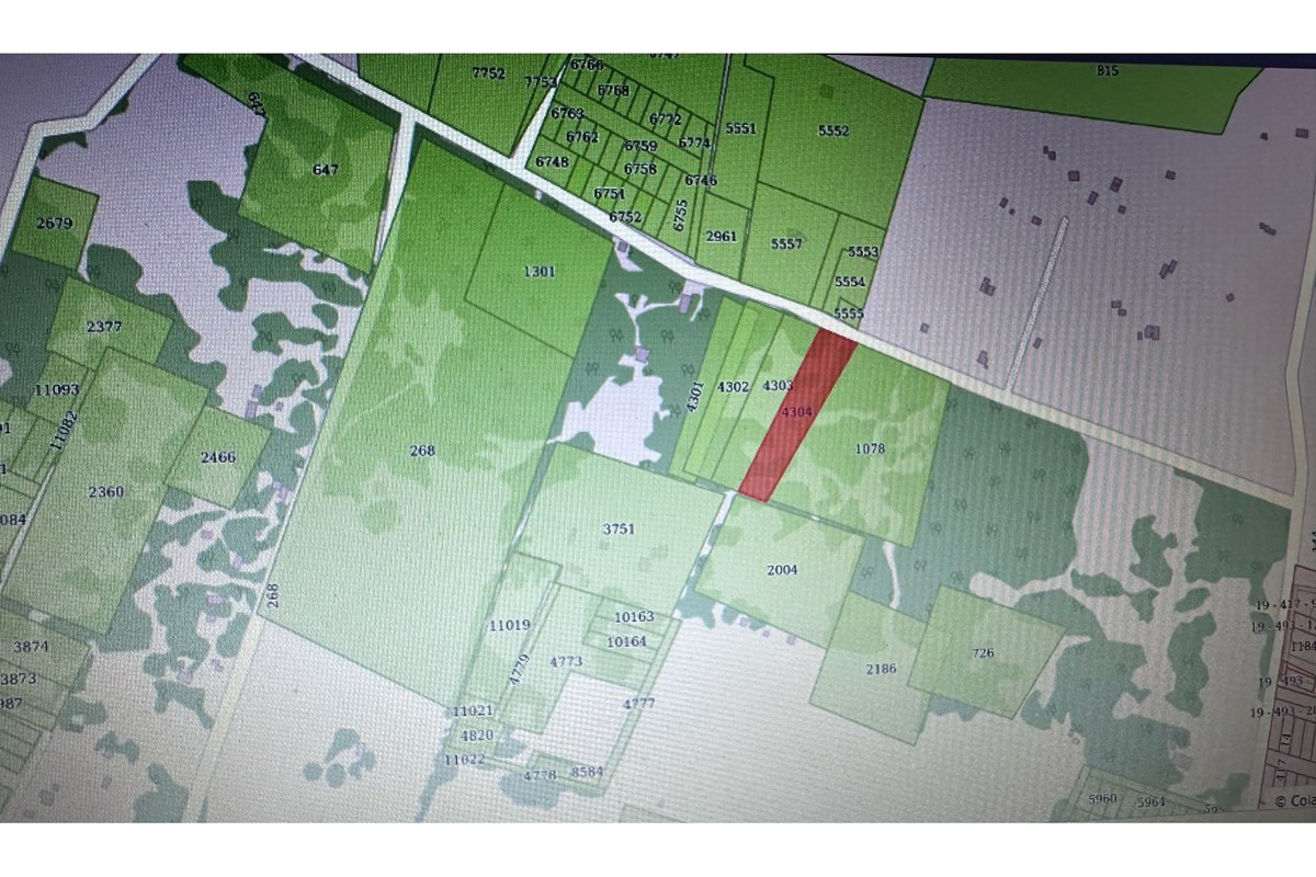 Residential land for sale in Emboscada, Cordillera