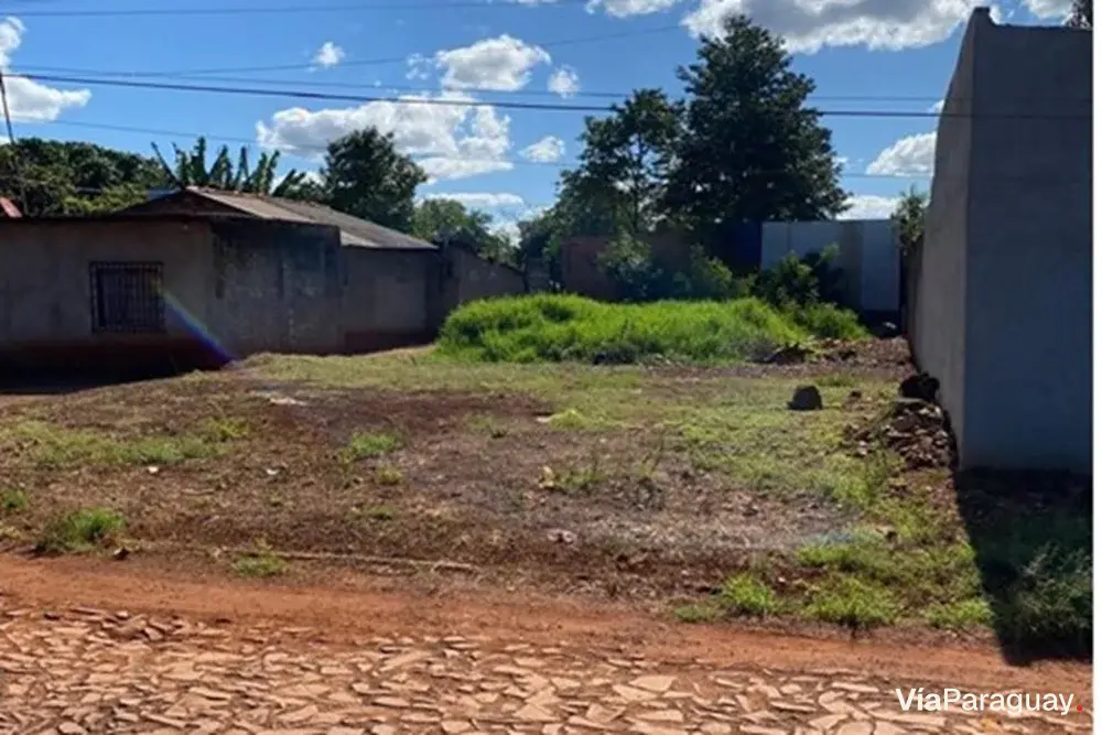 Terreno residencial à venda em Minga Guazú