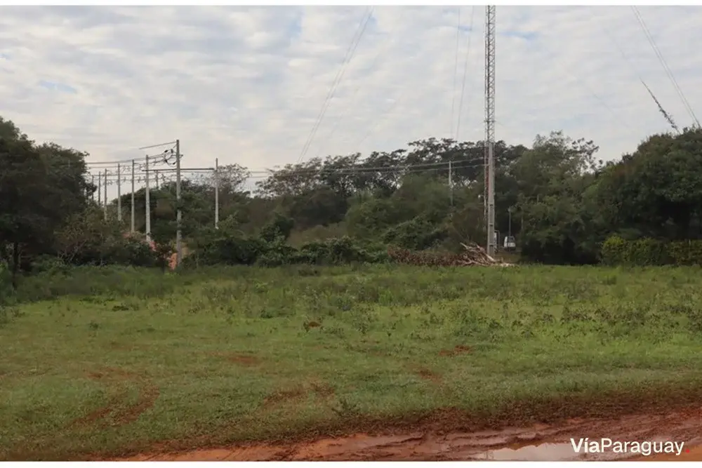 Terrenos à venda em Julián Augusto Saldívar, Central