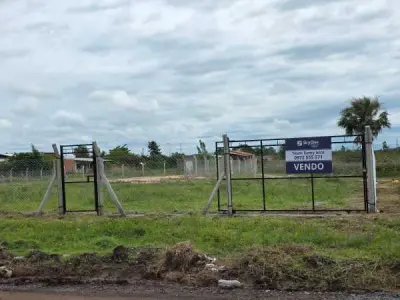 Terrenos em Villa Hayes, Bairro Saladillo - 1.800 m2